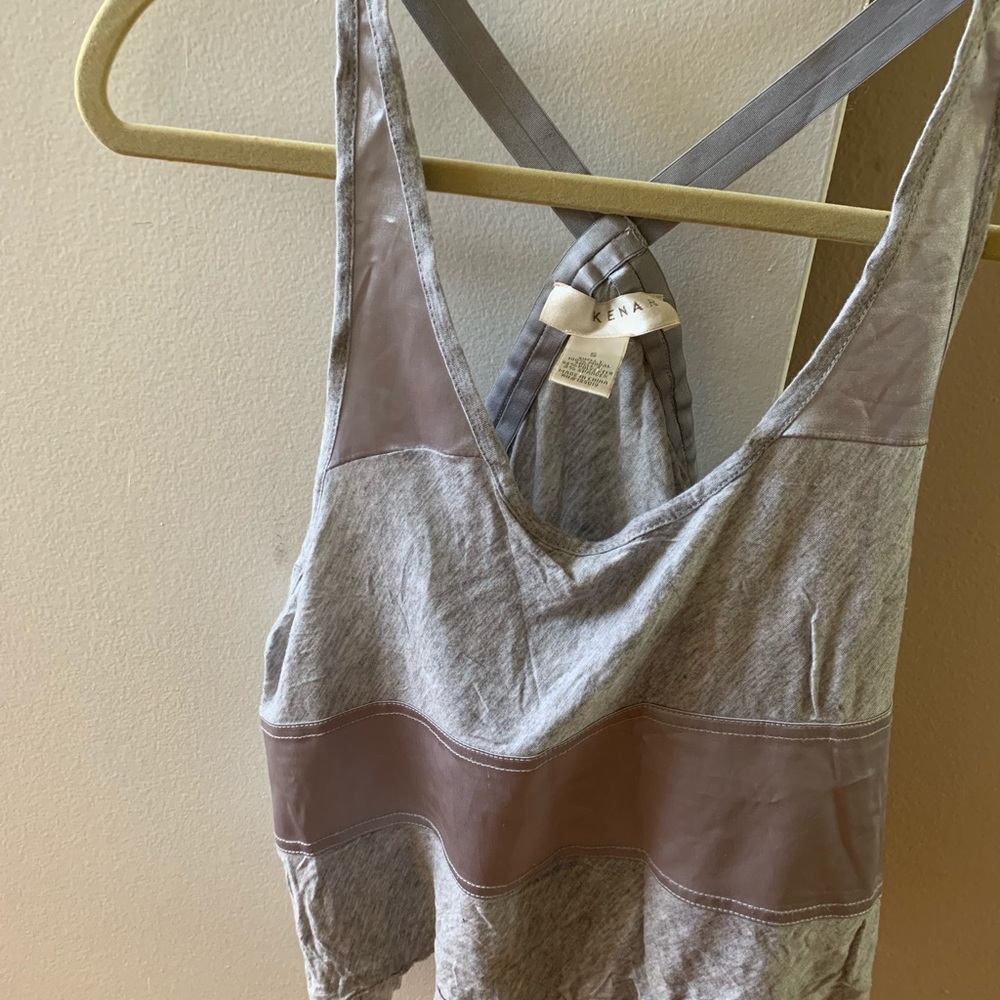 Gray cropped top - Picture 3 of 3